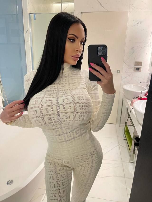 I’m available right now for sex and body massage service,we can make a FaceTime fun that can make you cume rn also and I’m se - Image 2